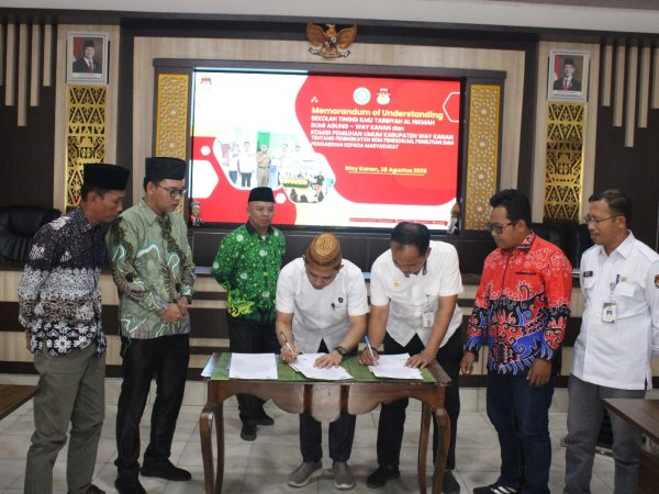 Gelar MoU Bersama STIT Al-Hikmah, KPU Way Kanan Dukung Peningkatan Kualitas Sumber Daya Manusia