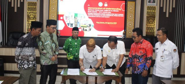 Gelar MoU Bersama STIT Al-Hikmah, KPU Way Kanan Dukung Peningkatan Kualitas Sumber Daya Manusia