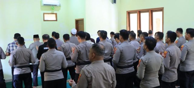 Polres Tulang Bawang Barar Gelar Sholat Ghaib dan doa bersama untuk Almarhum Affan Kurniawan