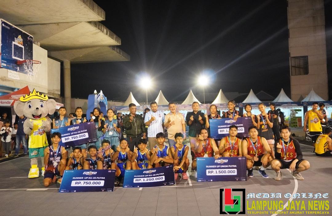 Bupati Novriwan Jaya Hadiri Penutupan Qris 3x3 Siger Slam 2025, Dorong Semangat Sportivitas dan Kreativitas Pemuda Tubaba
