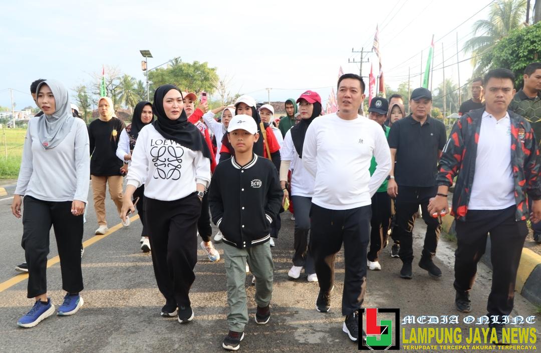 Bupati Dedi Irawan Lepas Peserta Fun Walk Dalam Rangka Peringati HUT RI Ke-80