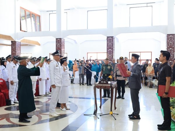 Lantik 60 Peratin, Parosil Mabsus Minta Prioritaskan Pembangunan Infrastruktur
