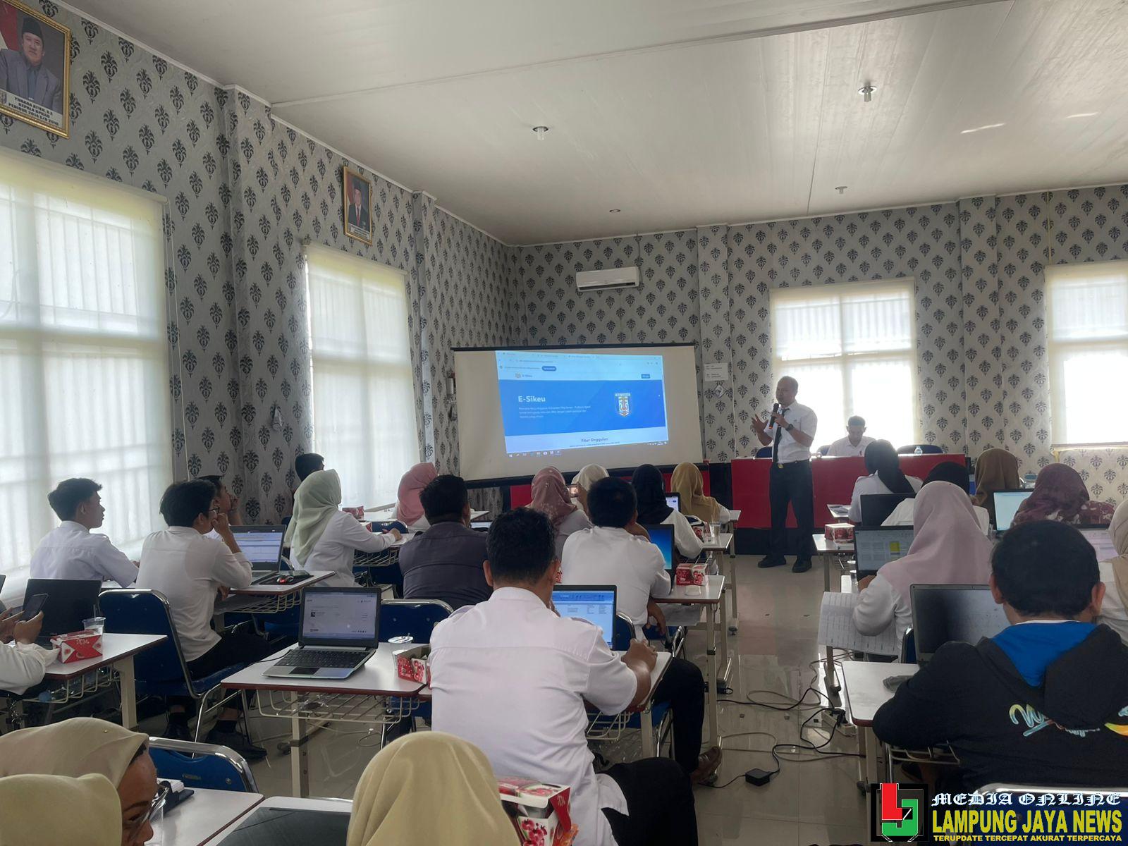 Manfaatkan teknologi digital berbasis Web, BPKAD Way Kanan Gunakan E Sikeu dalam Pembahasan APBD 2026 Manfaatkan teknologi digital berbasis Web, BPKAD Way Kanan Gunakan E Sikeu dalam Pembahasan APBD 2026