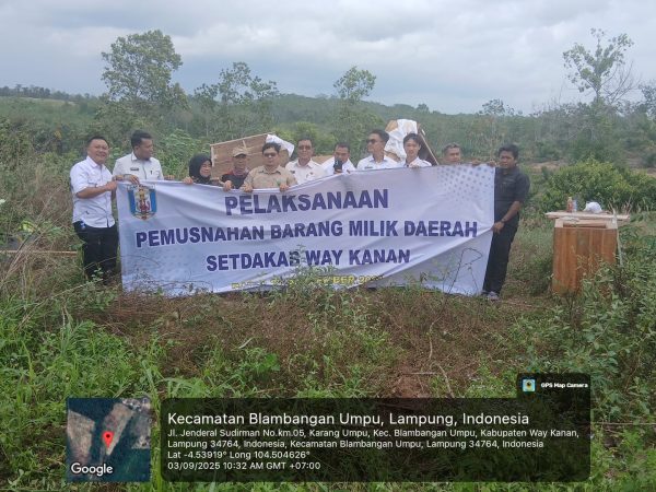 Kembali Tertibkan Administrasi Barang Milik Daerah, BPKAD Way Kanan Melakukan Pemusnahan BMD yang Alami Rusak Berat