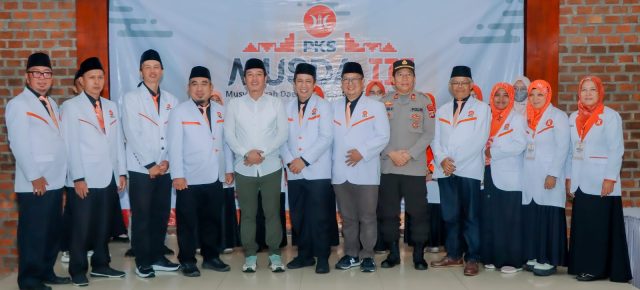 Bupati Dedi Irawan Hadiri Musda III Partai Kesejahteraan Rakyat Pesisir Barat