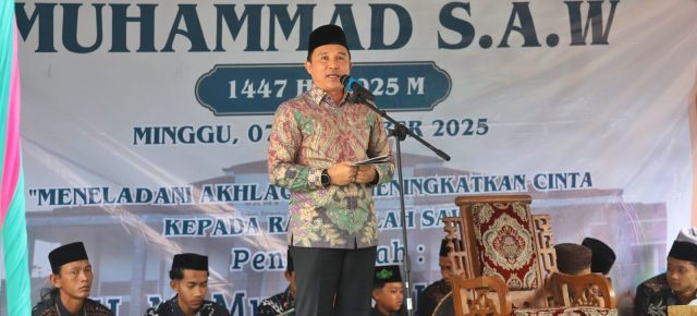 Moment Peringatan Maulid Nabi Muhammad SAW, Bupati Parosil Mabsus Ajak Orang Tua Awasi Pergaulan Anak.