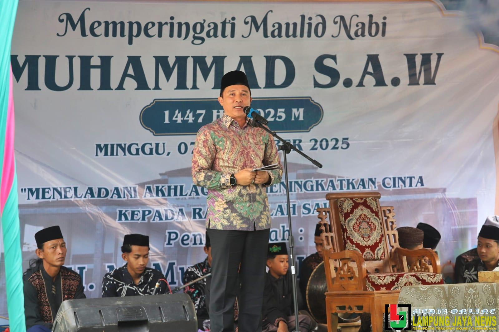 Moment Peringatan Maulid Nabi Muhammad SAW, Bupati Parosil Mabsus Ajak Orang Tua Awasi Pergaulan Anak. Moment Peringatan Maulid Nabi Muhammad SAW, Bupati Parosil Mabsus Ajak Orang Tua Awasi Pergaulan Anak.
