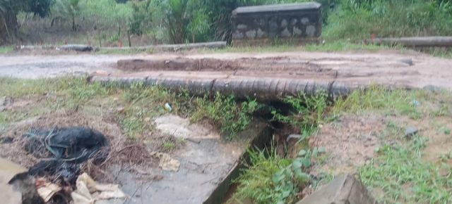 Jembatan Penghubung Lampung – Sumsel Rusak Parah, Warga Menangis Harap Perbaikan