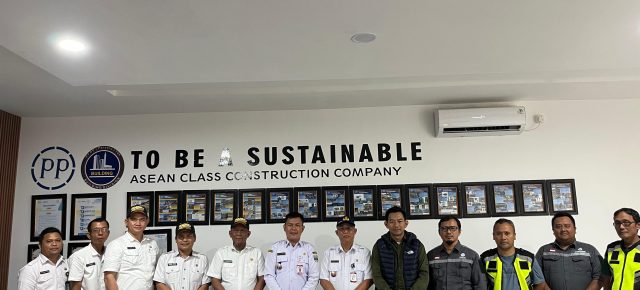 Pemda pesisir Barat Dan pemrov Lampung Tindak Lanjuti Askes Jalan RSUD KH.Muhammad Thohir Pemda pesisir Barat Dan pemrov Lampung Tindak Lanjuti Askes Jalan RSUD KH.Muhammad Thohir