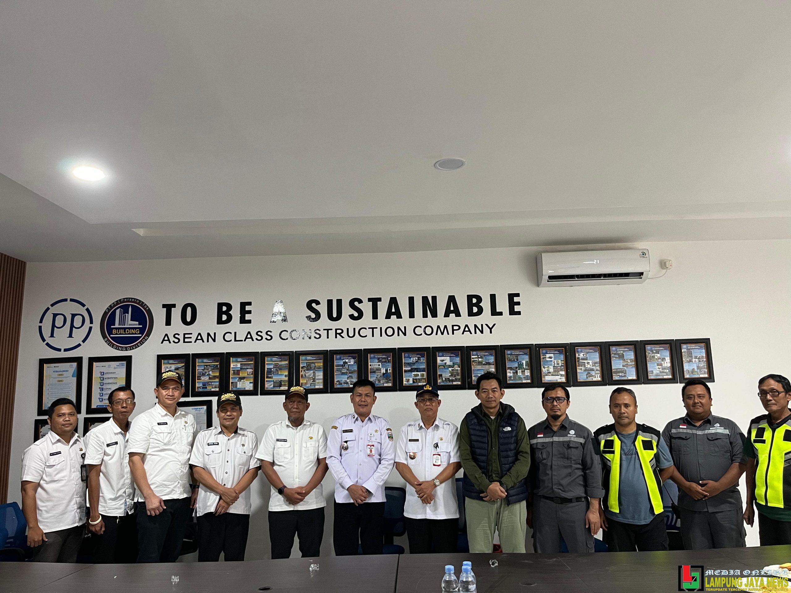Pemda pesisir Barat Dan pemrov Lampung Tindak Lanjuti Askes Jalan RSUD KH.Muhammad Thohir Pemda pesisir Barat Dan pemrov Lampung Tindak Lanjuti Askes Jalan RSUD KH.Muhammad Thohir