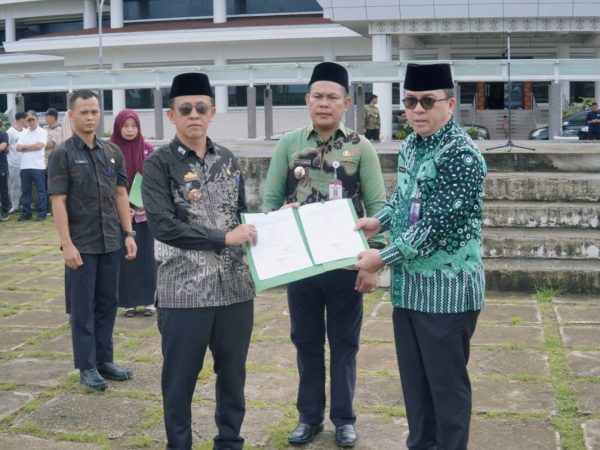 Pemerintah Kabupaten Pesisir Barat Gelar Sertijab Pj, Inspektur dan Kepala Dinas PMP Pemerintah Kabupaten Pesisir Barat Gelar Sertijab Pj, Inspektur dan Kepala Dinas PMP