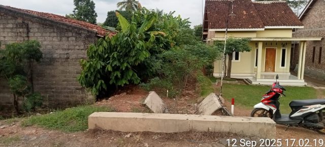 Tanggul Irigasi Disulap Jadi Rumah Pribadi: Bangunan Liar Menjamur, UPTD Diduga Membiarkan Tanggul Irigasi Disulap Jadi Rumah Pribadi: Bangunan Liar Menjamur, UPTD Diduga Membiarkan