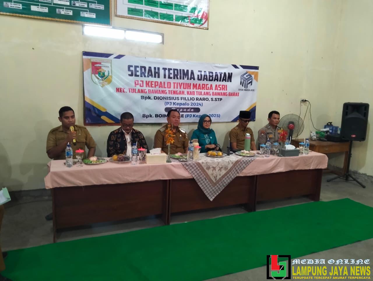 Serah Terima Jabatan PJ Kepalo Tiyuh Marga Sari: Estafet Kepemimpinan dari Dionisius Fillio Raro, S.STP Kepada Boiman, SE Serah Terima Jabatan PJ Kepalo Tiyuh Marga Sari: Estafet Kepemimpinan dari Dionisius Fillio Raro, S.STP Kepada Boiman, SE
