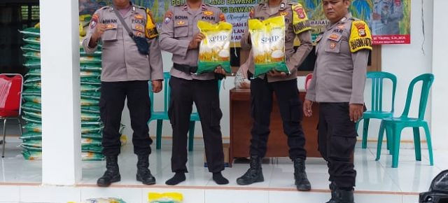 Polsek Tulang Bawang Tengah Gelar Gerakan Pangan Murah di Tiyuh Tirta Makmur