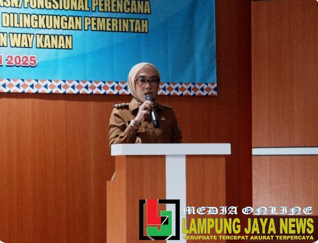 Bupati Ayu Asalasiyah Minta OPD Sajikan Renstra yang Berkualitas untuk Penguatan Kapasitas ASN Berencana Bupati Ayu Asalasiyah Minta OPD Sajikan Renstra yang Berkualitas untuk Penguatan Kapasitas ASN Berencana