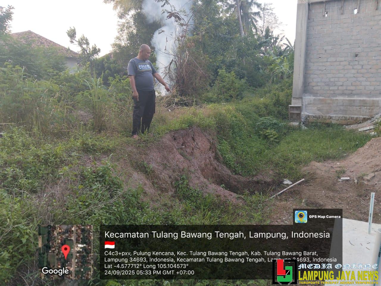 Swalayan Multi M Diduga Serobot Lahan Irigasi di Pulung Kencana, Tanggul Ikut Dikeruk Swalayan Multi M Diduga Serobot Lahan Irigasi di Pulung Kencana, Tanggul Ikut Dikeruk