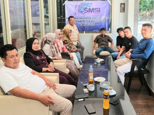 Ilwadi Perkasa minta wartawan banyak baca dan beretika diacara peningkatan kualitas jurnalis Serikat Media Siber Indonesia Way Kanan Ilwadi Perkasa minta wartawan banyak baca dan beretika diacara peningkatan kualitas jurnalis Serikat Media Siber Indonesia Way Kanan