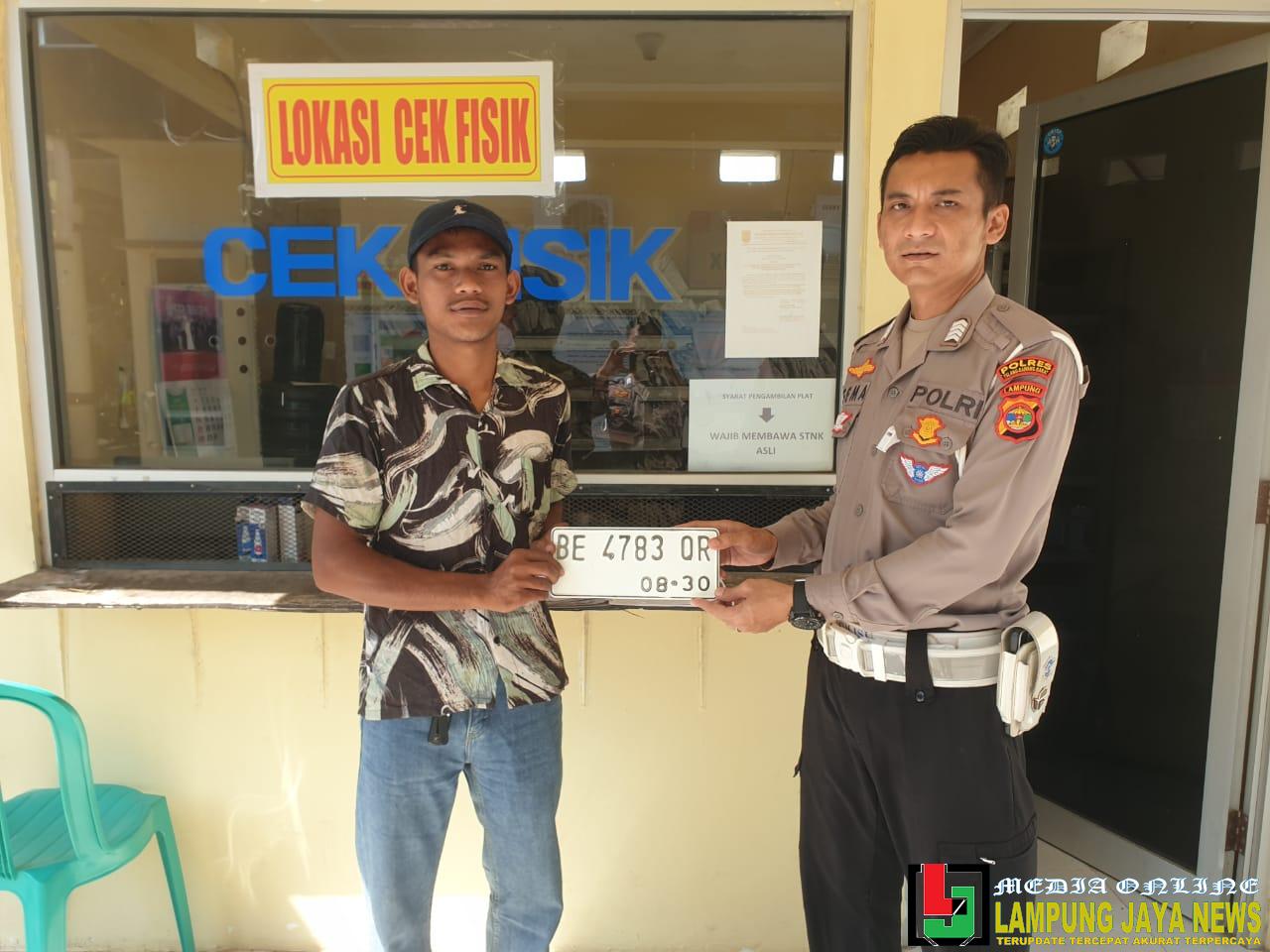 Samsat Polres Tulang Bawang Barat Berikan Pelayanan Terbaik Kepada Masyarakat