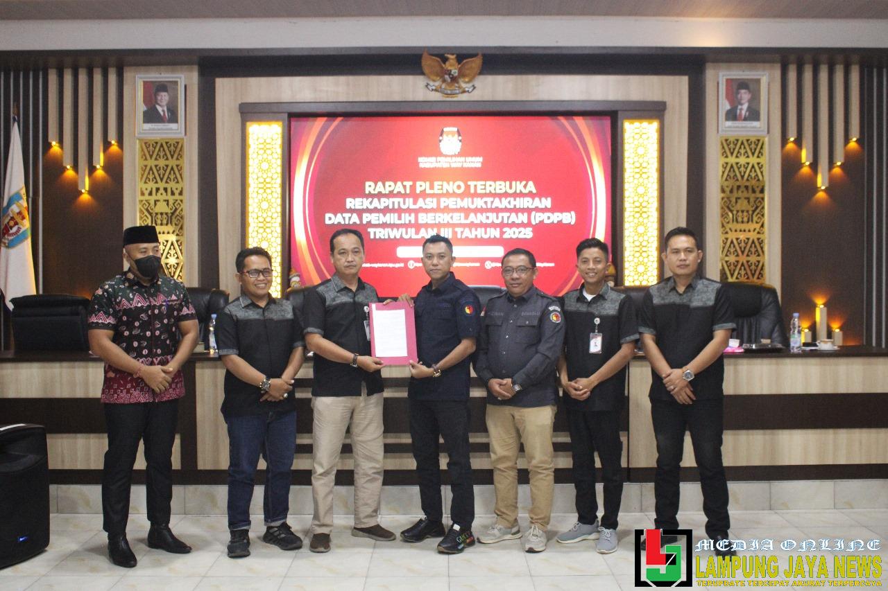 Pastikan Akurasi dan Validitas Data Pemilih, Kembali KPU Way Kanan Gelar Rapat Pleno Terbuka Rekapitulasi Pemutakhiran Data Pemilih Berkelanjutan Triwulan III Tahun 2025
