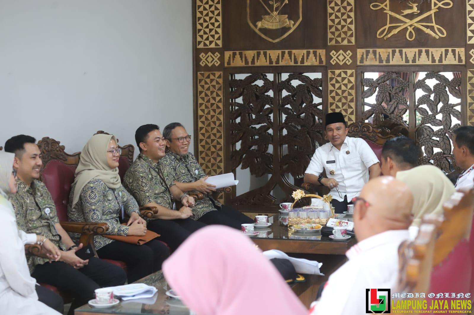 Pemkab Lampung Barat dan BPJS Kesehatan Bahas Sinkronisasi Program JKN dan Keaktifan Peserta Pemkab Lampung Barat dan BPJS Kesehatan Bahas Sinkronisasi Program JKN dan Keaktifan Peserta