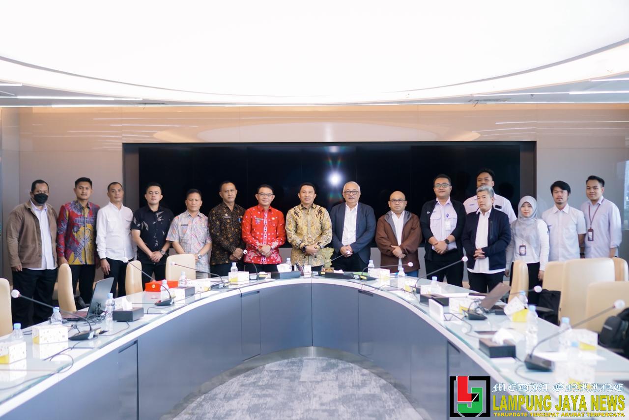 Ajukan Pembangunan BTS untuk Atasi Keterbatasan Jaringan Desa, Pemkab Lampung Barat Audensi Bersama Kementerian Komunikasi dan Digital RI