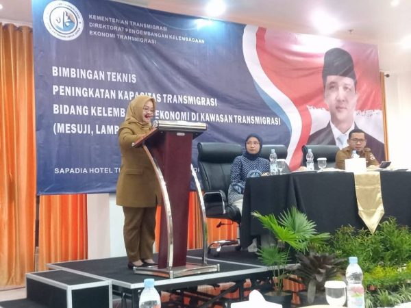 Bupati Mesuji Buka Bimbingan Teknis Kelembagaan Ekonomi dan Kewirausahaan Kawasan Transmigrasi Mesuji Bupati Mesuji Buka Bimbingan Teknis Kelembagaan Ekonomi dan Kewirausahaan Kawasan Transmigrasi Mesuji