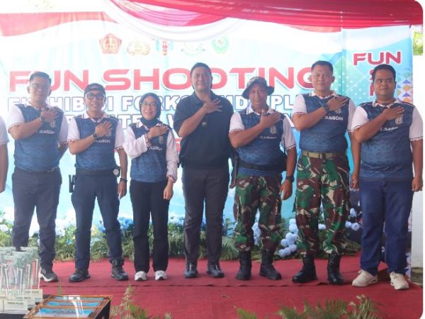 Perserat Silaturahmi dan Sinergitas, Bupati Ayu Asalasiyah Ikuti Fun Shooting Forkopimda Plus Way Kanan Cup 2025