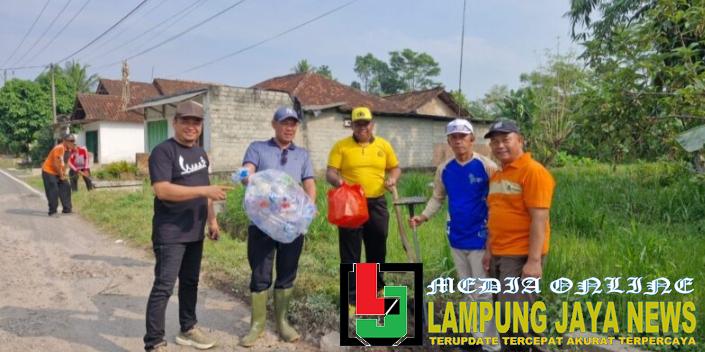 Polres Tubaba dan Pemkab Gelar Kerja Bakti Bersihkan Lingkungan Sekitar GOR ZA Pagar Alam Polres Tubaba dan Pemkab Gelar Kerja Bakti Bersihkan Lingkungan Sekitar GOR ZA Pagar Alam