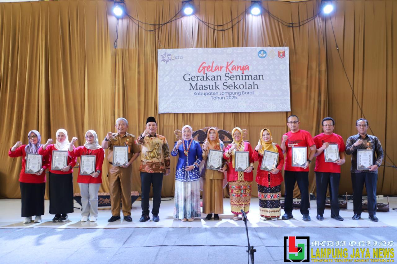 Parosil Mabsus Minta Jebolan Program Beasiswa Seni Budaya Jadi Penggerak Pelestarian Seni Budaya Khas Lambar