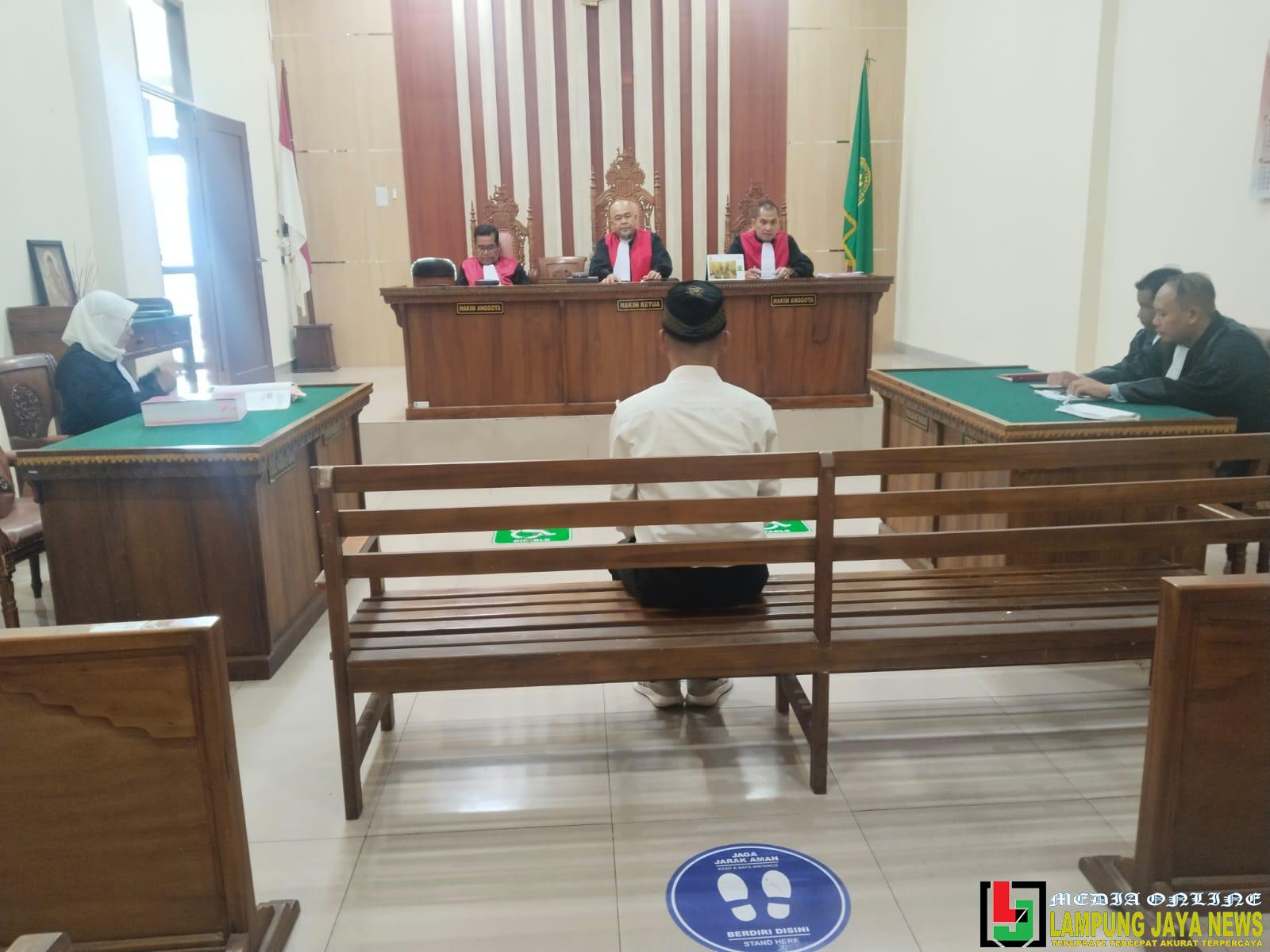 Sidang Lanjutan Perkara Dugaan Korupsi BUMD Way Kanan Makmur, Saksi Yoni Jelaskan Tak Pernah Dilibatkan Administrasi Sidang Lanjutan Perkara Dugaan Korupsi BUMD Way Kanan Makmur, Saksi Yoni Jelaskan Tak Pernah Dilibatkan Administrasi