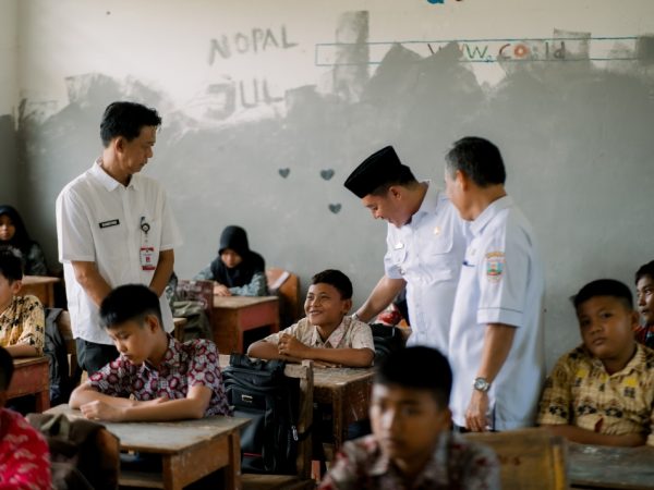 Bupati Dedi Irawan Kunjungi Sekolah Yang Menjadi Lokasi Perkelahian Antar Pelajar