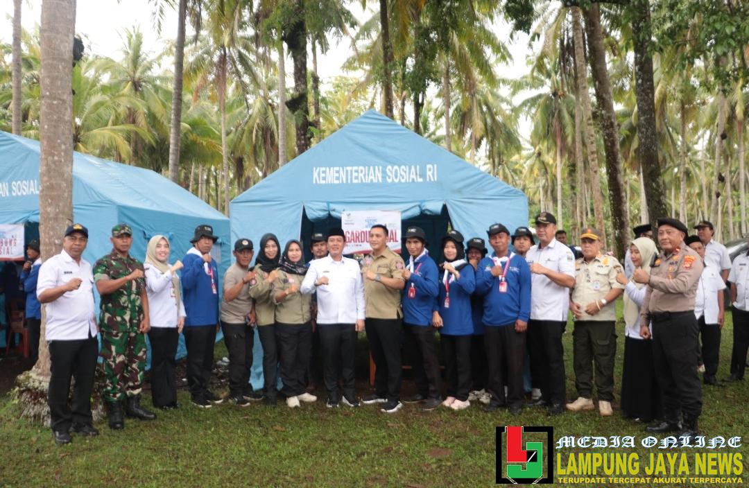 Kukuhkan KSB Mandiri Sejati dan Penggawa V Ulu, Bupati Dedi Irawan Berharap Bisa Menjadi Garda Terdepan Ditengah Masyarakat Kukuhkan KSB Mandiri Sejati dan Penggawa V Ulu, Bupati Dedi Irawan Berharap Bisa Menjadi Garda Terdepan Ditengah Masyarakat