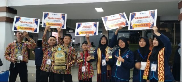 Siswa Asal Lambar Kembali Torehkan Prestasi, Parosil Mabsus : Ini Bukti Keberhasilan Pendidikan di Lampung Barat
