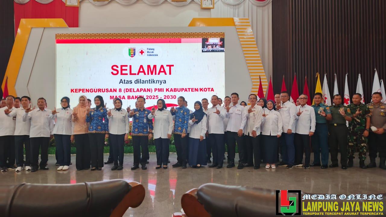 Purnama Wulan Sari Mirza Resmi Lantik Raden Adipati Surya Sebagai Ketua PMI Way Kanan Masa Bakti 2025–2030 Purnama Wulan Sari Mirza Resmi Lantik Raden Adipati Surya Sebagai Ketua PMI Way Kanan Masa Bakti 2025–2030