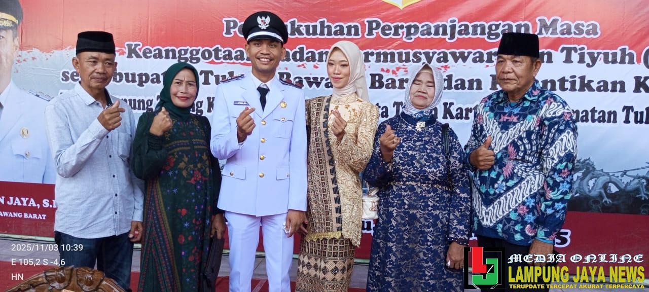 Afrika SH Resmi Dilantik Sebagai Kepala Tiyuh Karta Sari Afrika SH Resmi Dilantik Sebagai Kepala Tiyuh Karta Sari