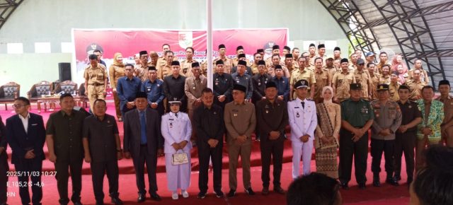 Bupati Novriwan Jaya Kukuhkan Perpanjangan Keanggotaan BPT dan Lantik Dua Kepalo Tiyuh PAW