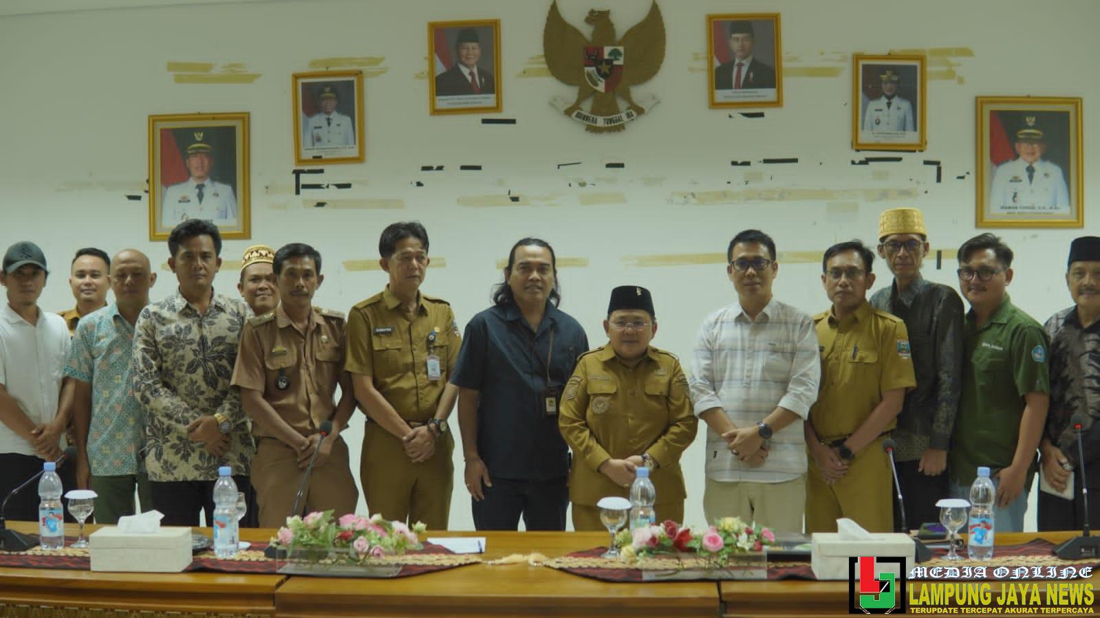 Wakil Bupati Irawan Topani Hadiri Audensi Program Aktivasi 10 Desa Budaya Nasional Pekon Negeri Ratu Tenumbang Wakil Bupati Irawan Topani Hadiri Audensi Program Aktivasi 10 Desa Budaya Nasional Pekon Negeri Ratu Tenumbang