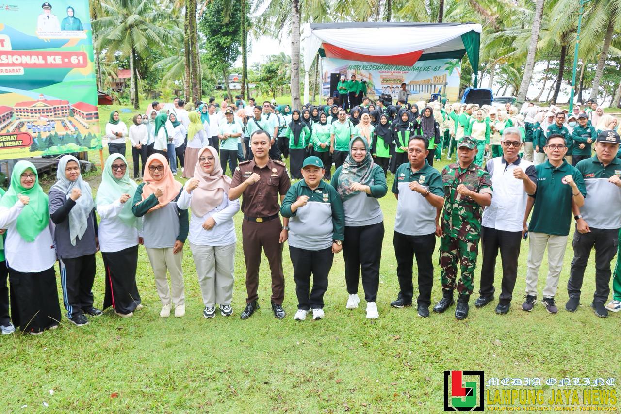 Wakil Bupati Irawan Topani Hadiri Peringatan HKN Ke-61 Di Labuhan Jukung