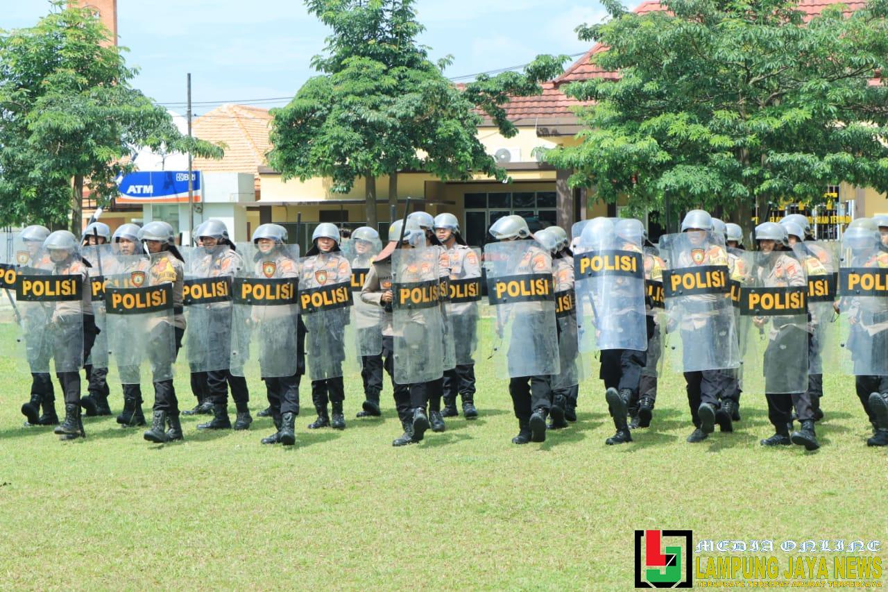 Tingkatkan Kemampuan Secara Profesionalisme Polres Tulang Bawang Barat Gelar Latihan Dalmas