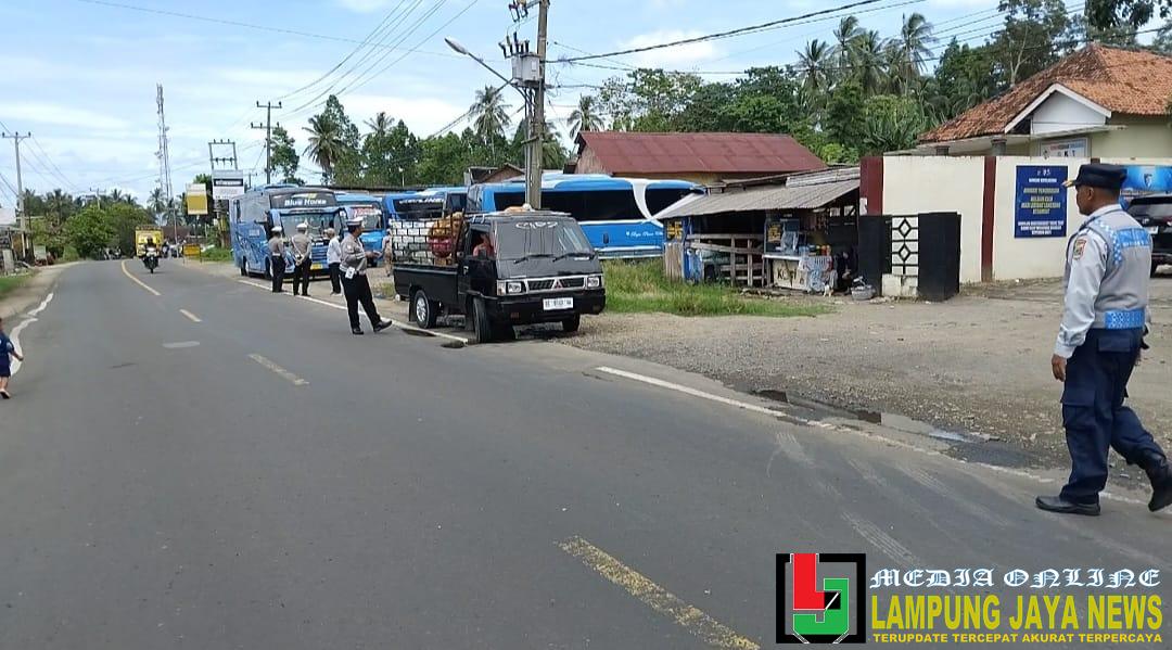 Hari Pertama Operasi Zebra Krakatau 2025, Polres Tanggamus Tegur 31 Pelanggar Lalu Lintas Hari Pertama Operasi Zebra Krakatau 2025, Polres Tanggamus Tegur 31 Pelanggar Lalu Lintas