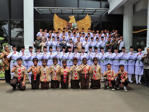 Tanamkan Jiwa Pancasila untuk Kader Pemimpin Masa Depan, Parosil Mabsus Ajak Paskibraka Lampung Barat Ke BPIP