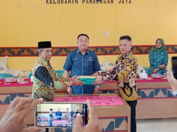 Temu Pamit: Sertijab Lurah Panaragan Jaya Diwarnai Haru dan Pesan Tanggung Jawab Besar