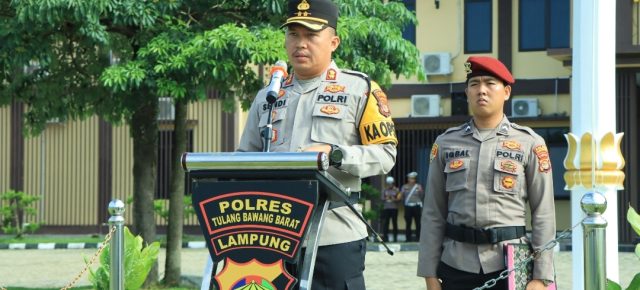 Kapolres Tulang Bawang Barat Pimpin Apel Gelar Pasukan Ops Zebra Krakatau 2025
