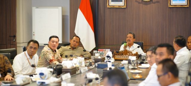 Hasil Audensi Bersama Men-KP, Pemkab Pesibar Diminta Untuk Membangun Kampung Nelayan Merah Putih dan Kampung Budidaya Merah Putih Hasil Audensi Bersama Men-KP, Pemkab Pesibar Diminta Untuk Membangun Kampung Nelayan Merah Putih dan Kampung Budidaya Merah Putih