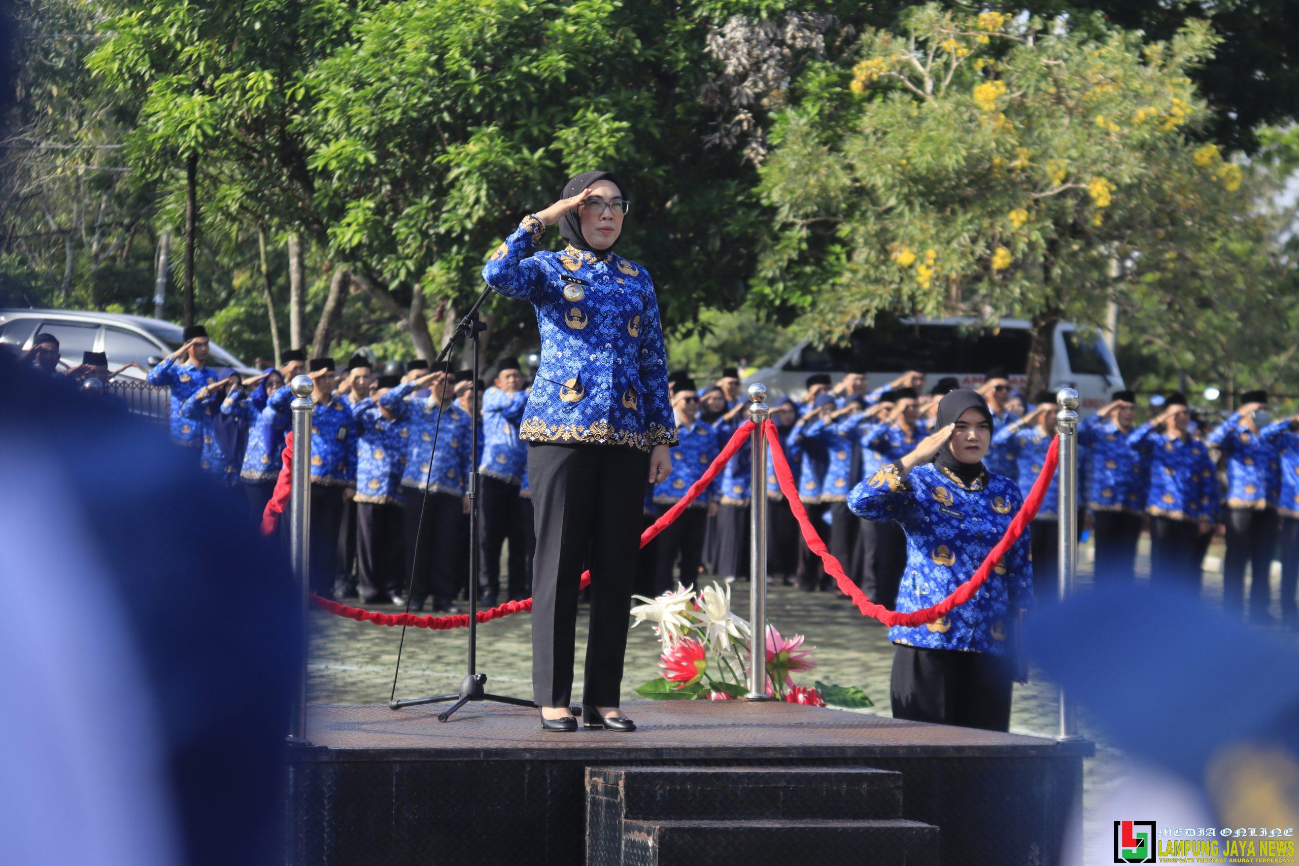 Upacara Peringatan HUT Korpri Ke-54, Bupati Ayu Asalasiyah Ajak ASN Perkuat Profesionalisme Upacara Peringatan HUT Korpri Ke-54, Bupati Ayu Asalasiyah Ajak ASN Perkuat Profesionalisme