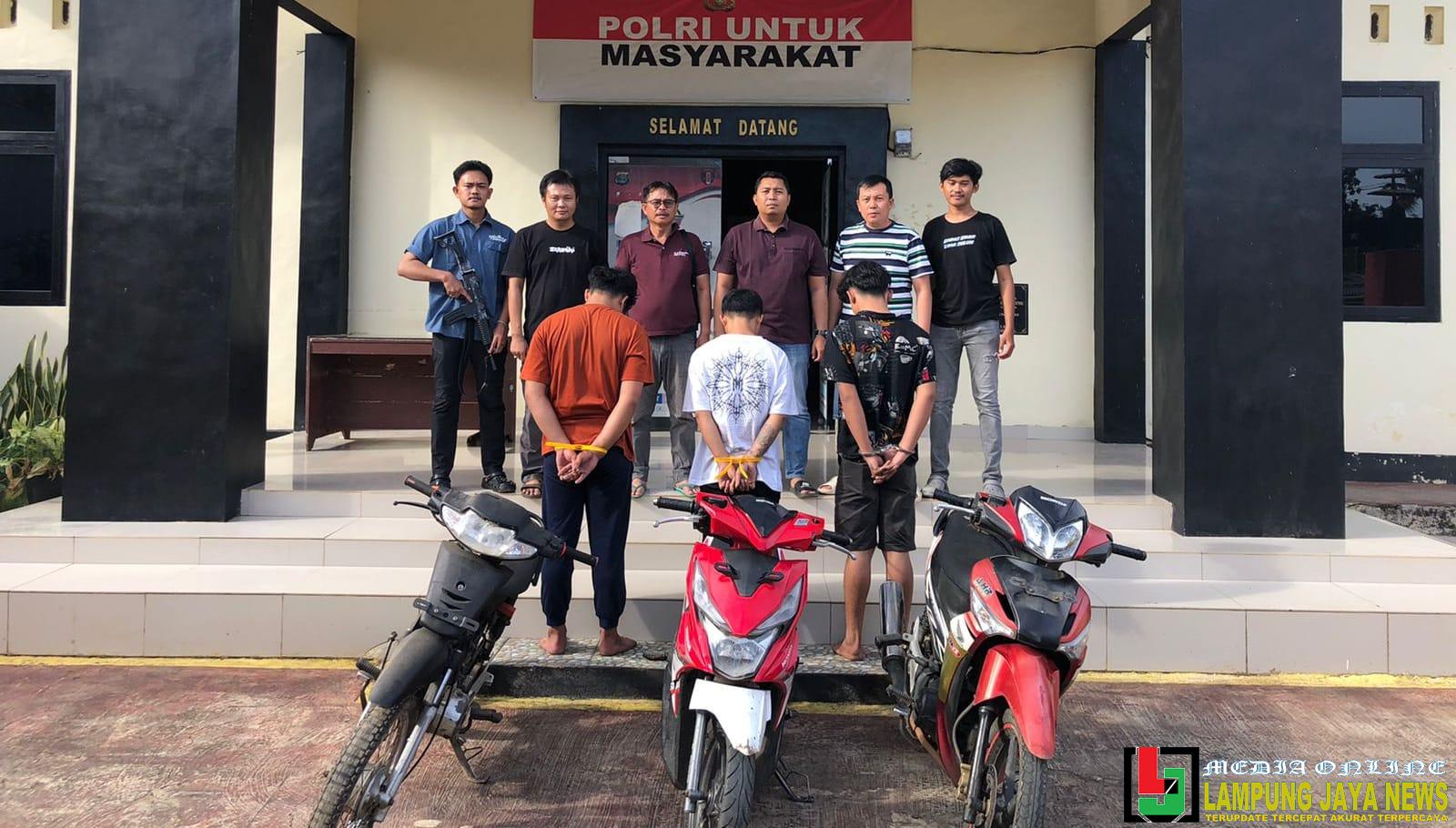 Polsek Pulau Panggung Unggkap Dua Kasus Curanmor Dan Tanggkap Tiga Pelaku Beraksi Di Tanggamus